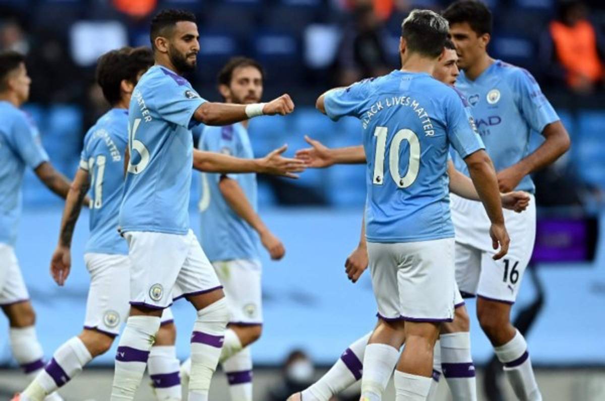 Manchester City receta goleada al Burnley y el Liverpool seguirá esperando para ser campeón