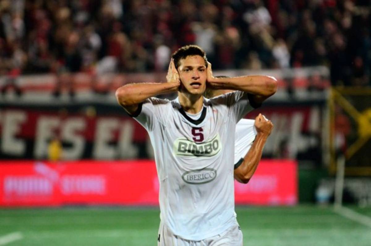 Estos 7 equipos centroamericanos se beneficiarían por tener jugadores en Rusia 2018