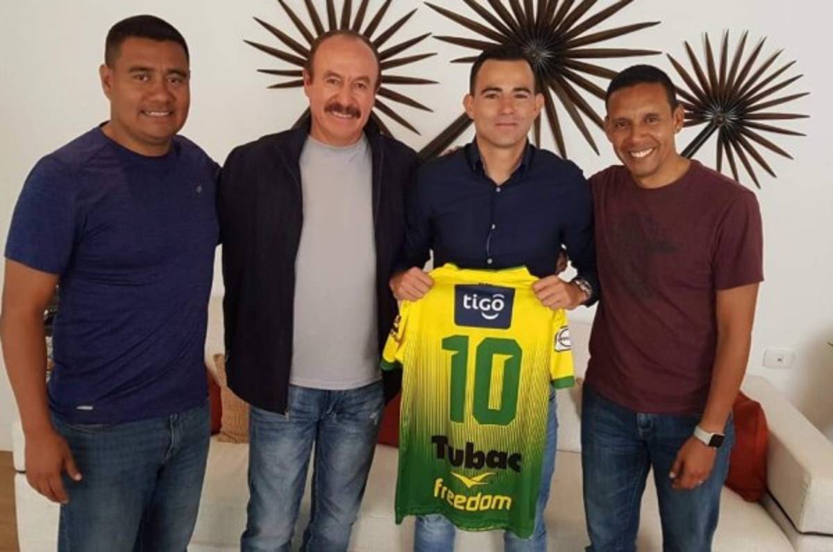¡Marco Pappa, de ser uno de los mejores legionarios de Guatemala a jugar en modesto club!