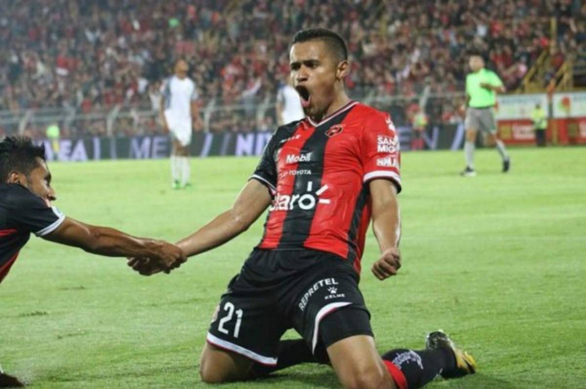 Uno por uno: Así han sido los 13 goles de Roger Rojas con el Alajuelense