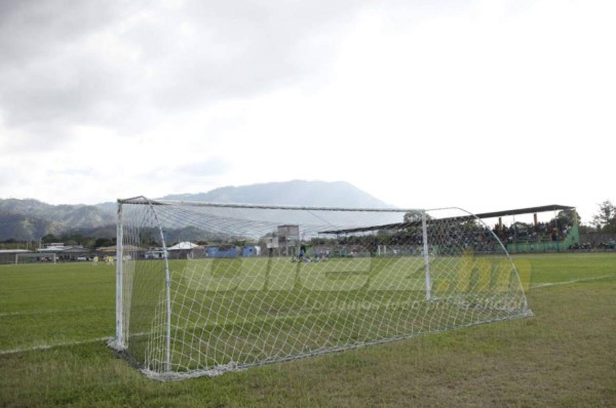 El Yoro FC de Liga de Ascenso arremete contra administradores del estadio