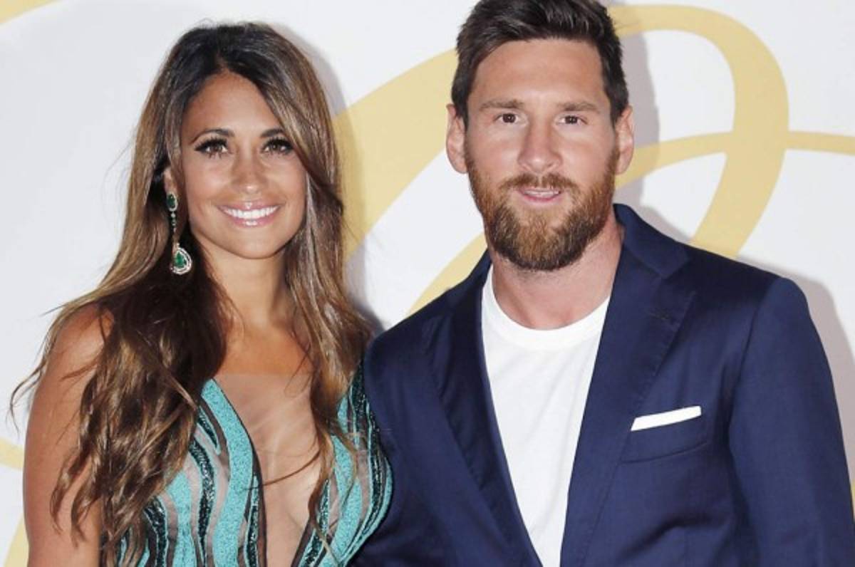 ¡Irreconocible! Messi sube una foto inédita de jóvenes junto a Antonela Rocuzzo