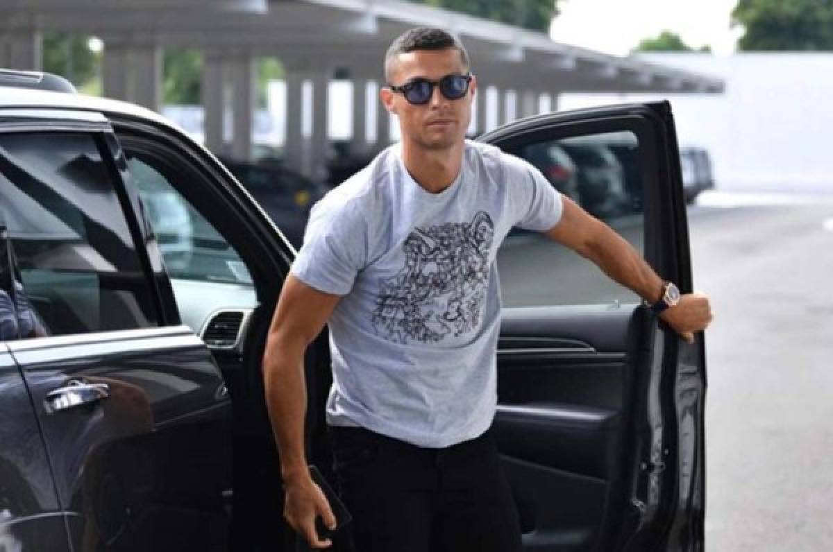 La escandalosa cifra por la que están vendiendo el primer auto de Cristiano Ronaldo