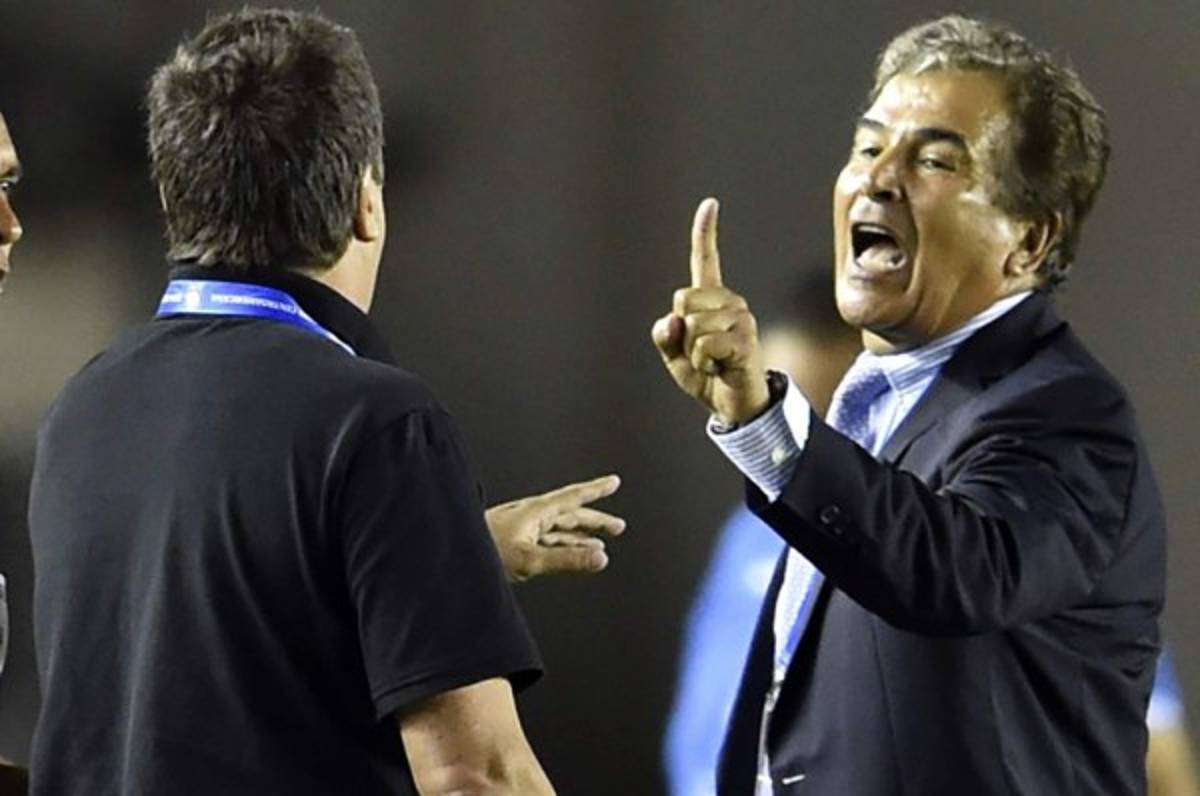 Bolillo Gómez: 'Estoy haciendo fuerza para que Jorge Luis Pinto vaya al Mundial'