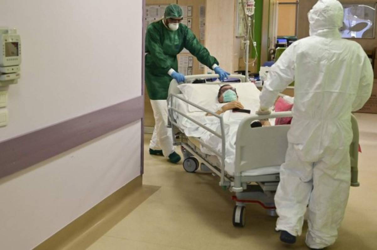 Italia reporta disminución de contagios de coronavirus, pero muertes aumentan