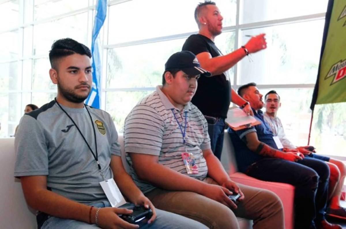 Mauricio Salomón se proclamó como el nuevo Rey del Fifón DIEZ 2019