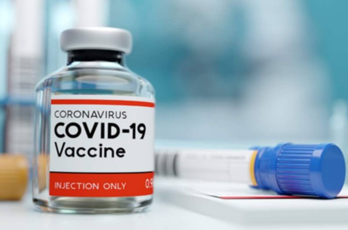 Vacuna contra el coronavirus de la Universidad de Oxford en Inglaterra estará lista en octubre