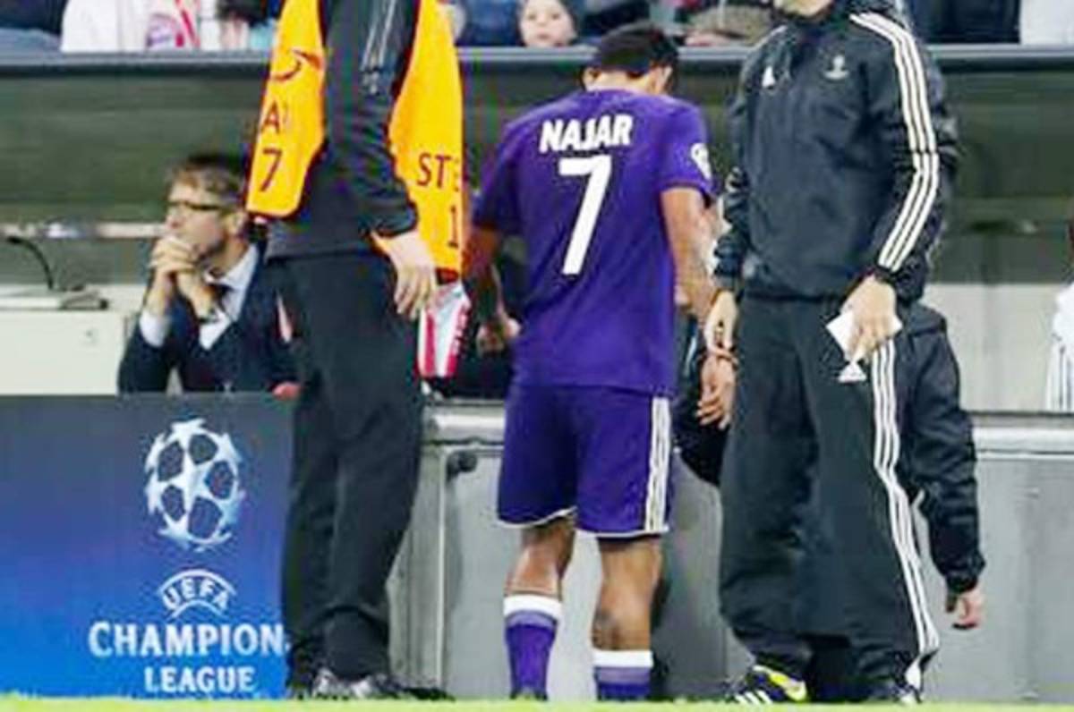 No se vio en TV: La reacción de Buffon con Messi al final y la triste salida de Najar en el Allianz