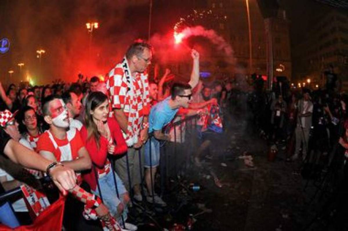Desmadre y belleza: Así celebran en Croacia el pase a la final de Rusia 2018