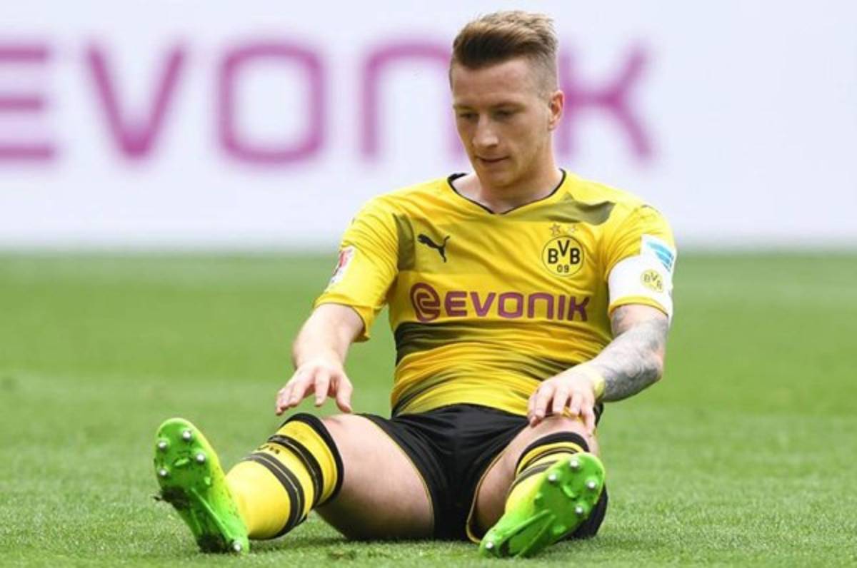 Reus se rompe y sufre rotura parcial de ligamento cruzado en su rodilla derecha