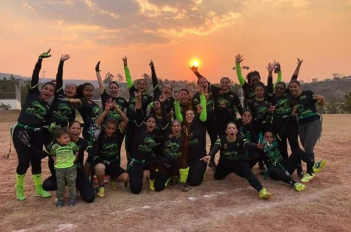 Eagles y Cobras arrancan con victorias en el torneo flag fútbol femenino  