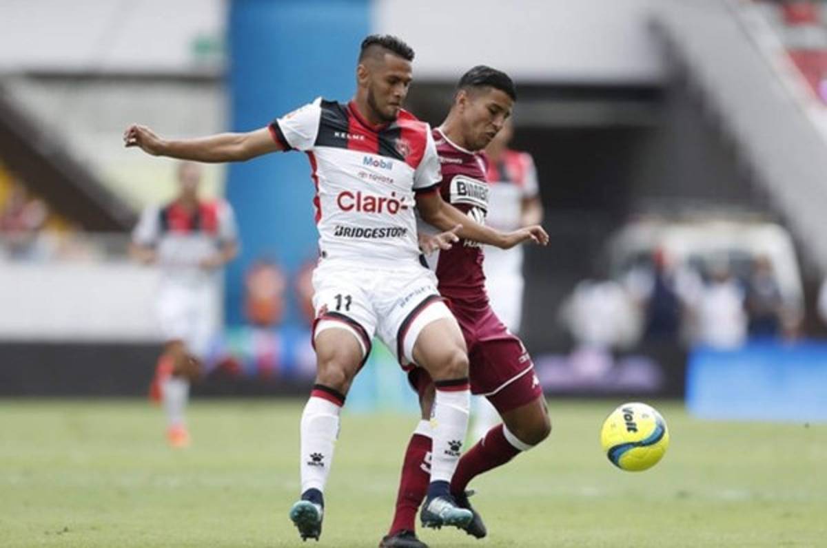 Las duras críticas que recibió Alex López tras perder ante Saprissa