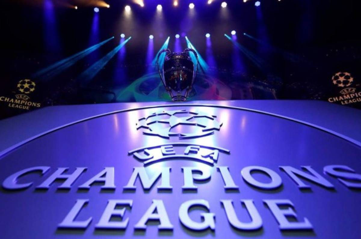 VAR, manos, penales: Las nuevas reglas que se implementaron en la Champions y Europa League
