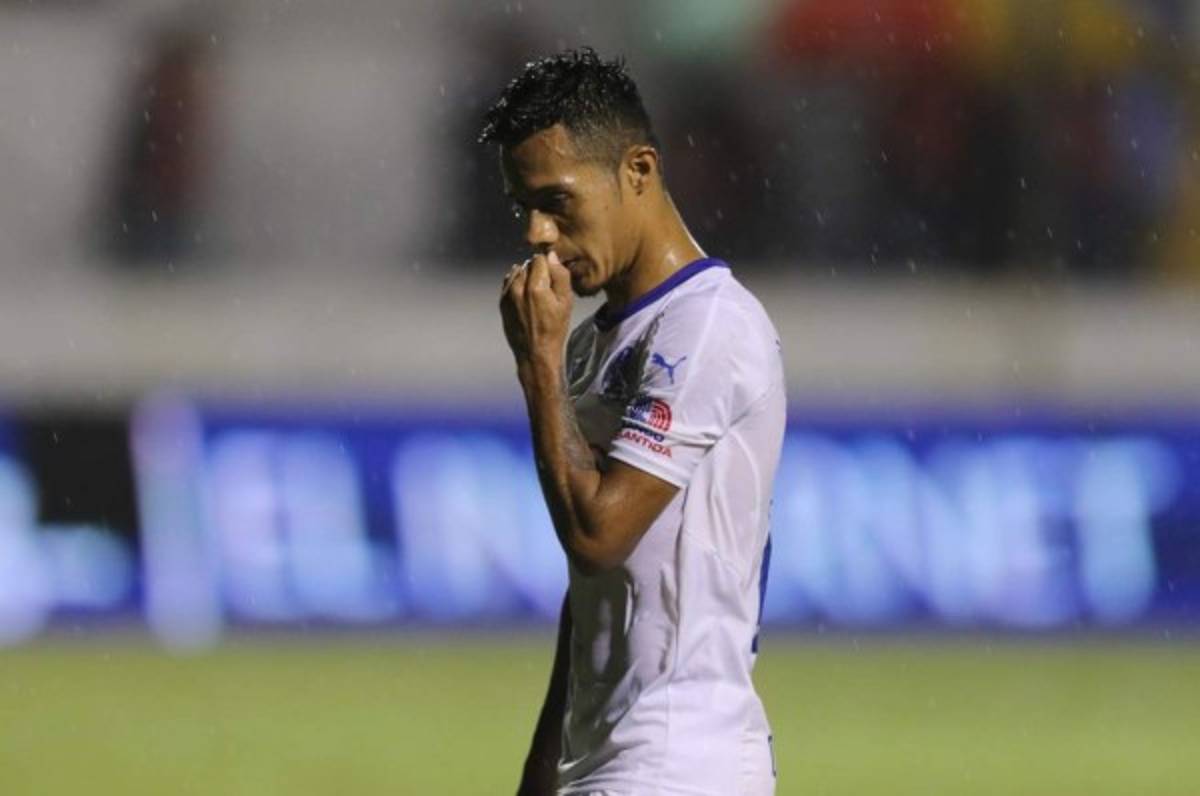 Bayron Méndez aparece jugando con el Parrillas One del Ascenso