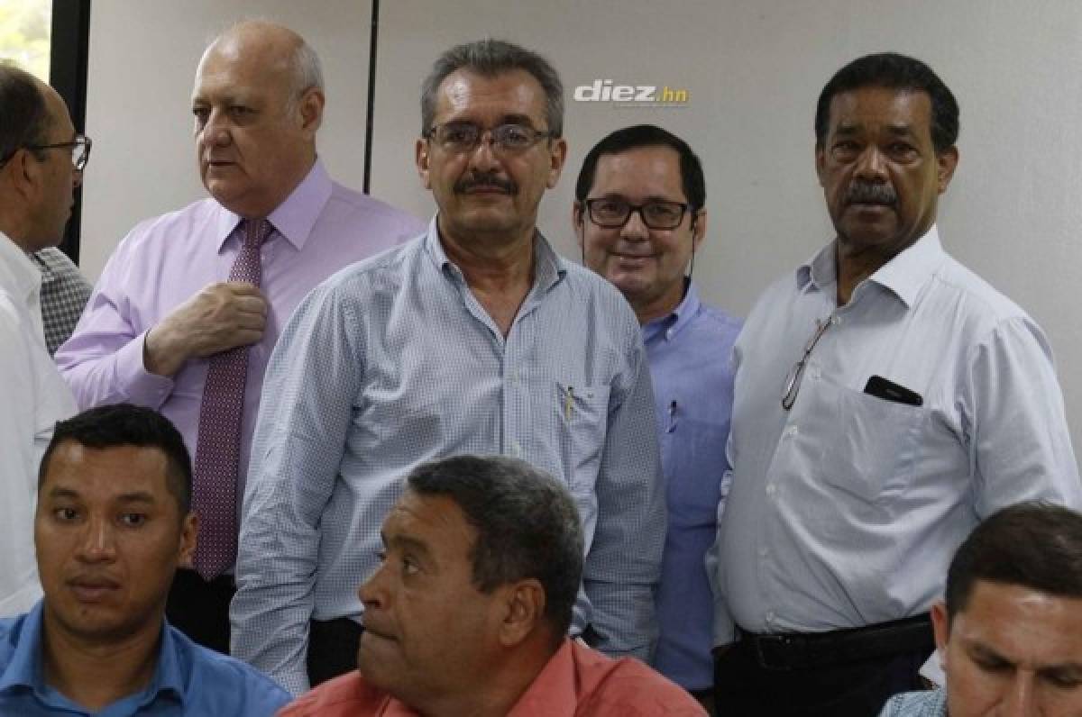 Liga Nacional informa: Wilfredo Guzmán no renuncia y sigue como presidente