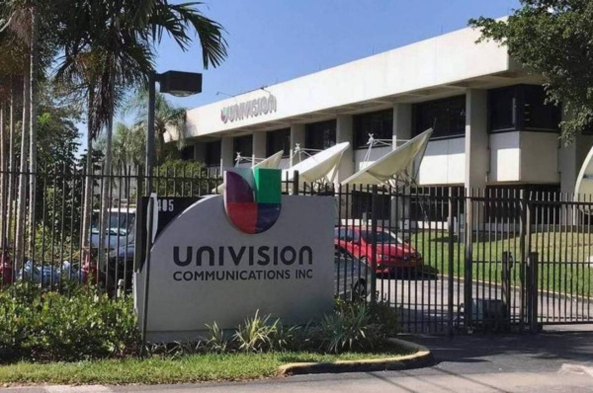 Univisión en crisis: Anuncia despidos, suspensiones y pide a ejecutivos bajarse el salario