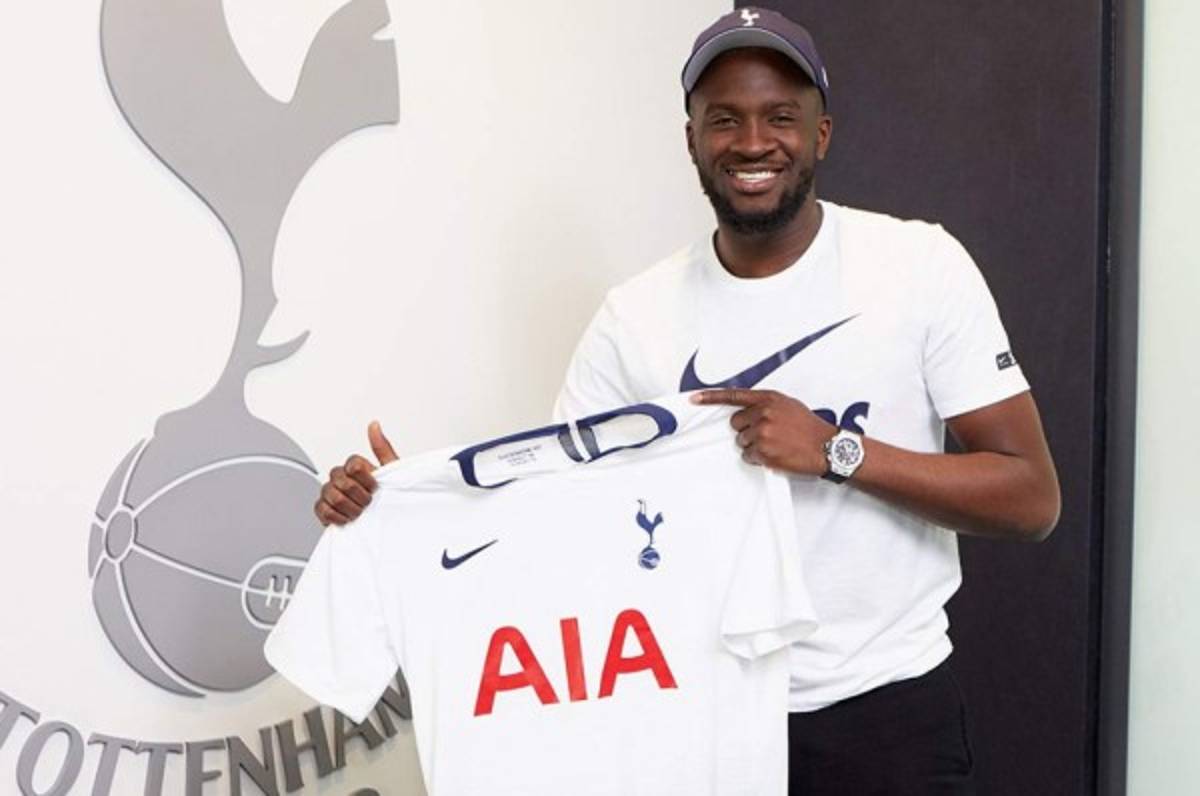 Oficial: Tottenham ficha al francés Tanguy Ndombélé del Lyon