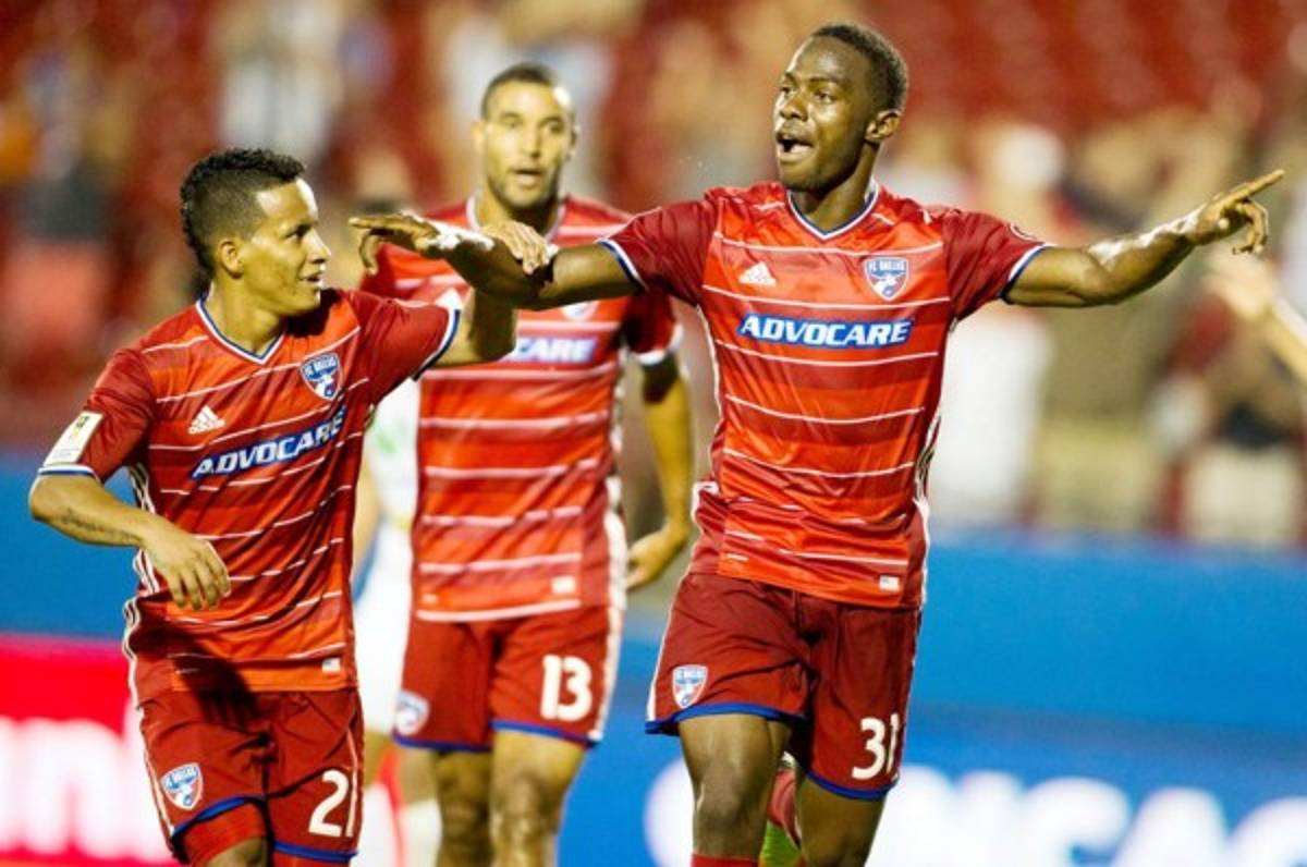 Maynor Figueroa fue titular en paliza del Dallas al Árabe Unido en la Champions