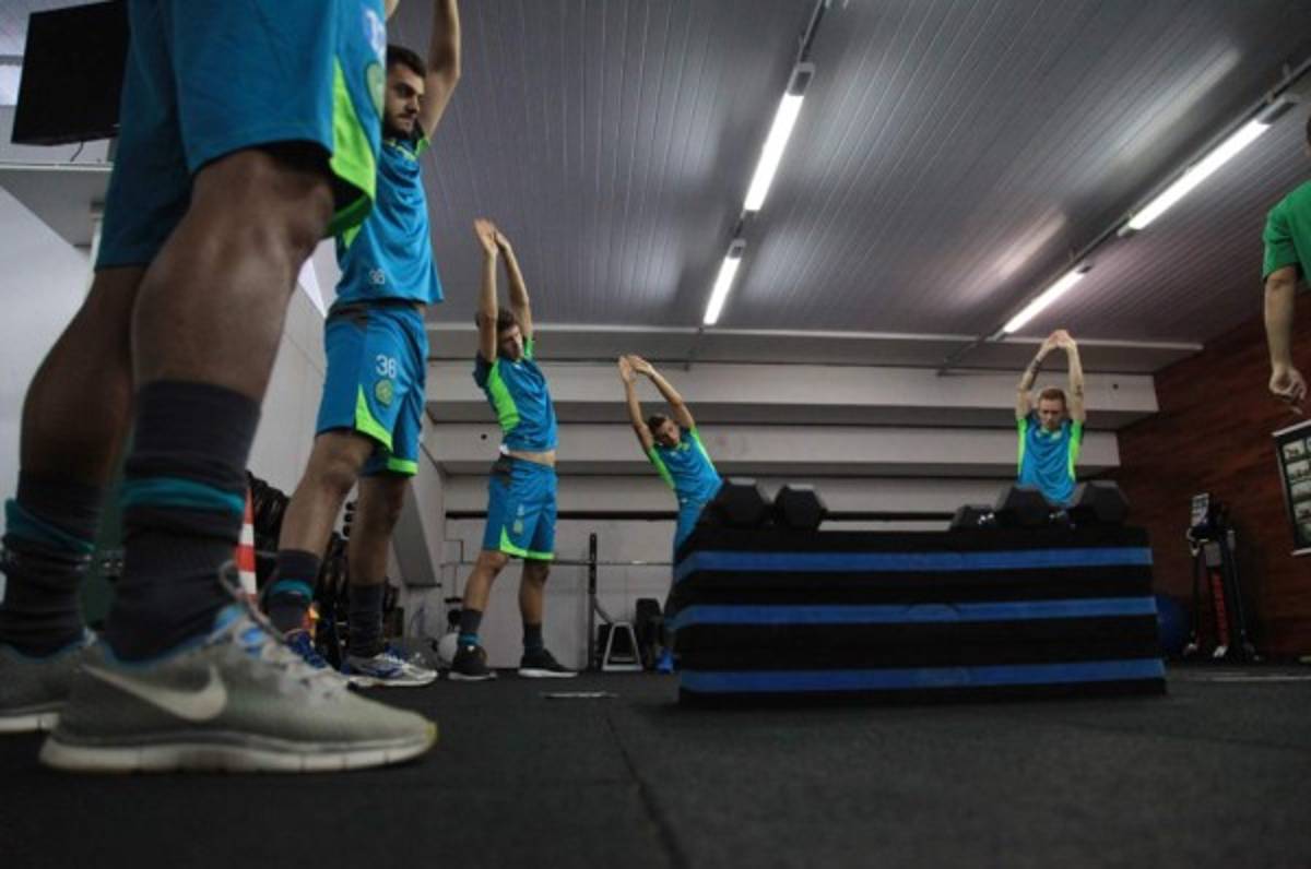 Chapecoense presenta su nueva plantilla tras la tragedia en Colombia