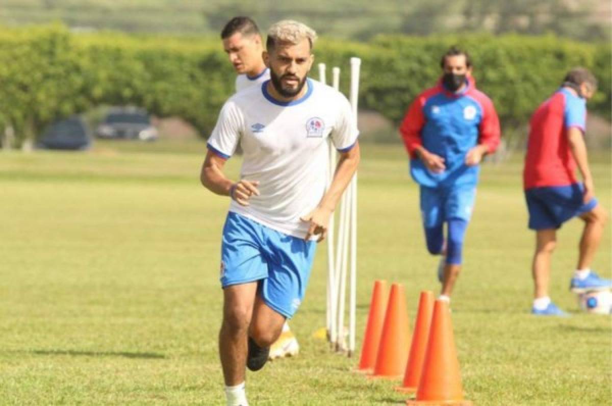 ¡Los futbolistas 'borrados' en el Clausura 2021! Figuras de Olimpia que casi no vieron acción en las vueltas regulares