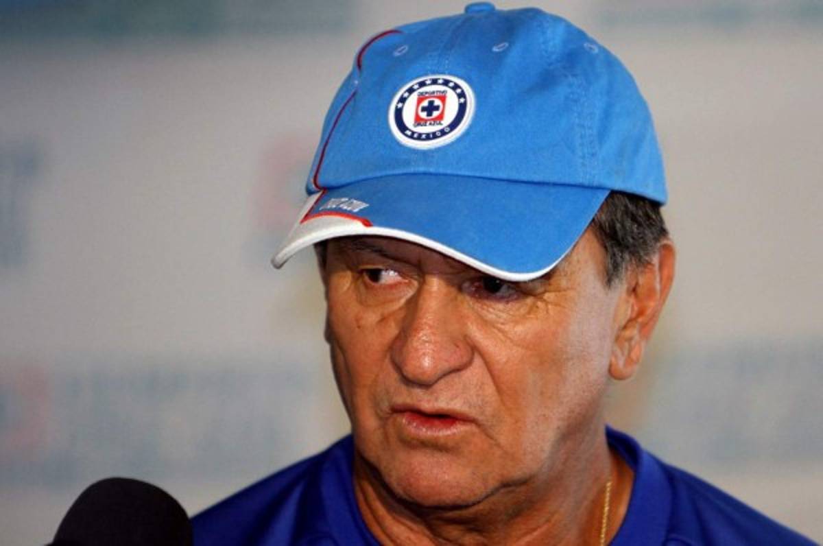 El día que un agente quiso sobornar al técnico mexicano Enrique 'Ojitos' Meza