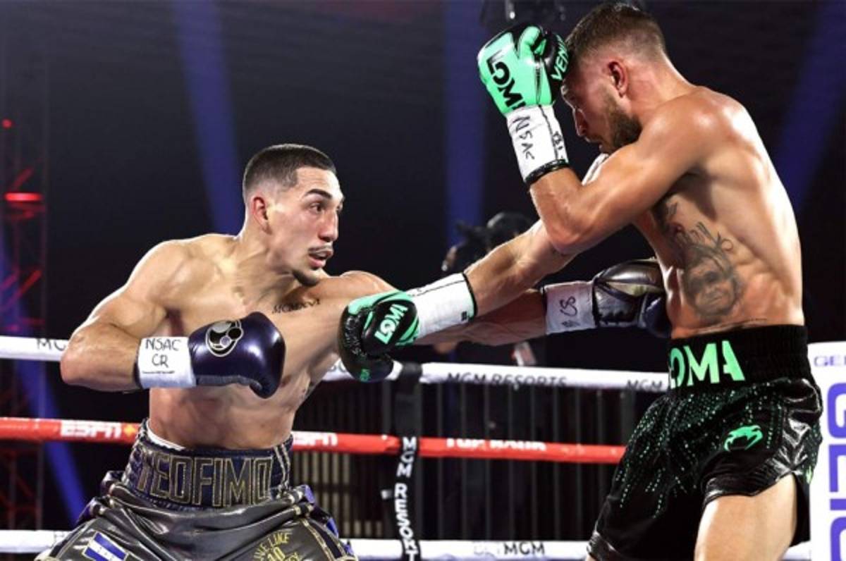 Top Rank dejaría en manos de Teófimo López y Lomachenko una posible revancha