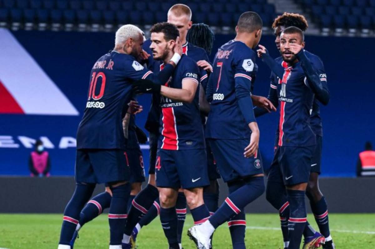 Comienzan los problemas: El PSG anuncia el positivo de Covid-19 de un jugador