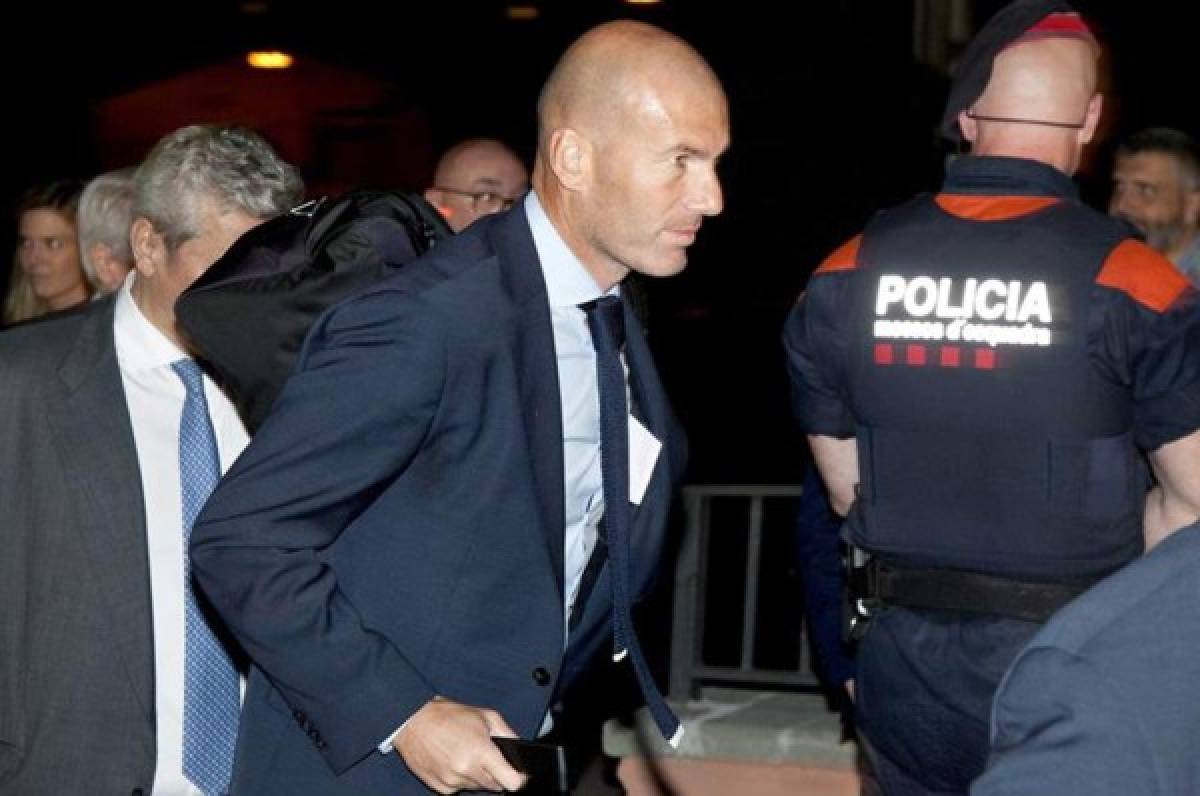Zidane: ''Los primeros que no están contentos son Benzema y Cristiano''