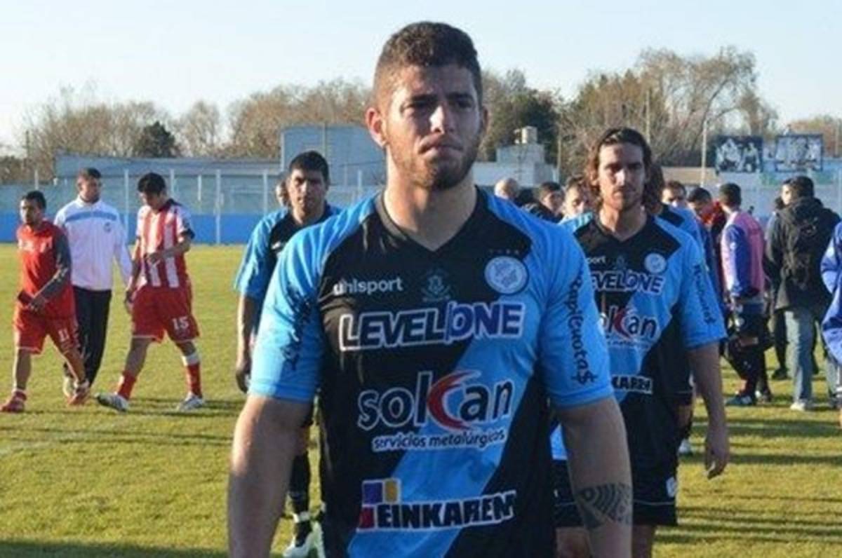 Romell Quioto con pie y medio fuera de Olimpia; estos son los rumores y fichajes en Honduras