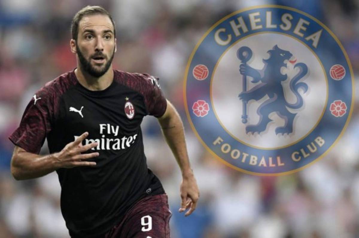 Gonzalo Higuaín, a un paso de dejar el AC Milan por el Chelsea