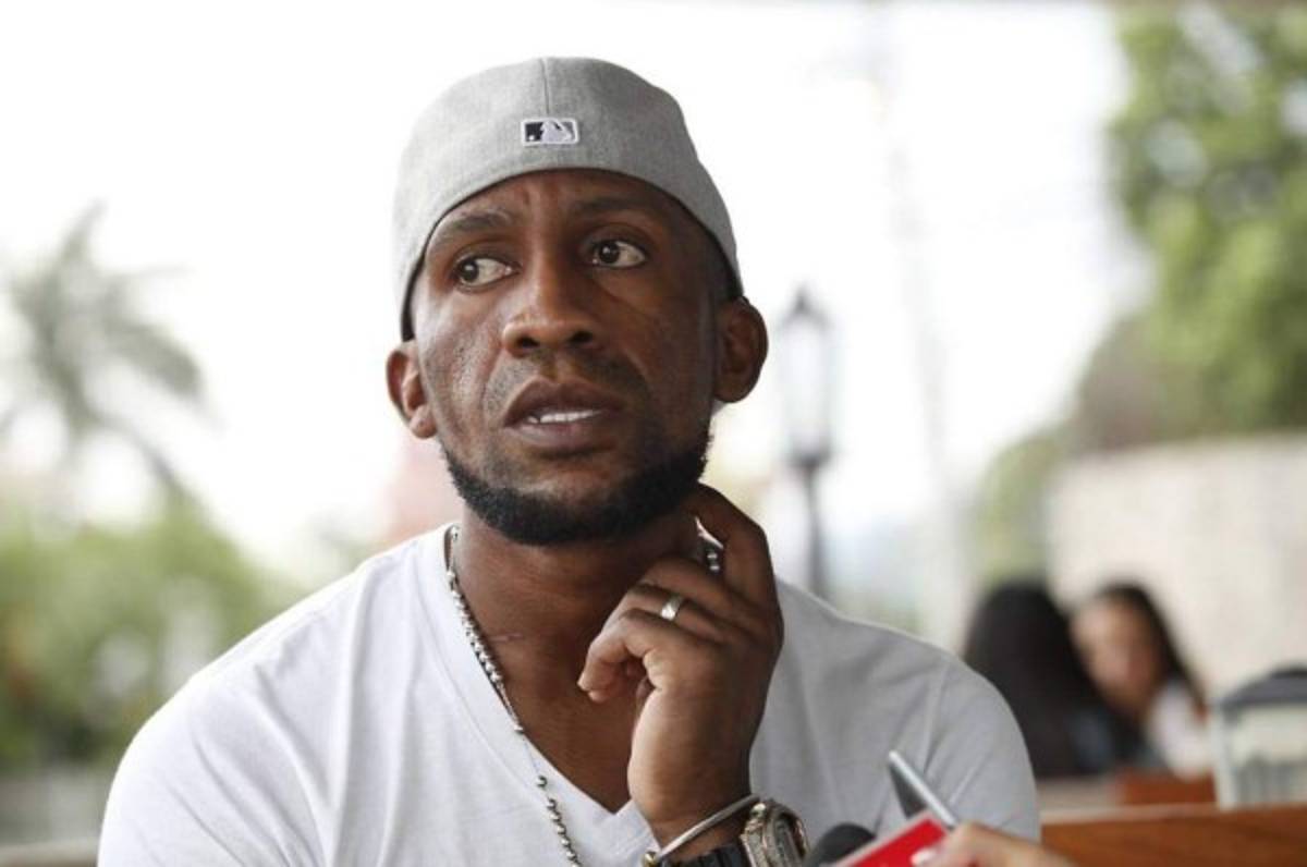 Hendry Thomas: 'Hay que apoyar a Jorge Luis Pinto hasta el final'