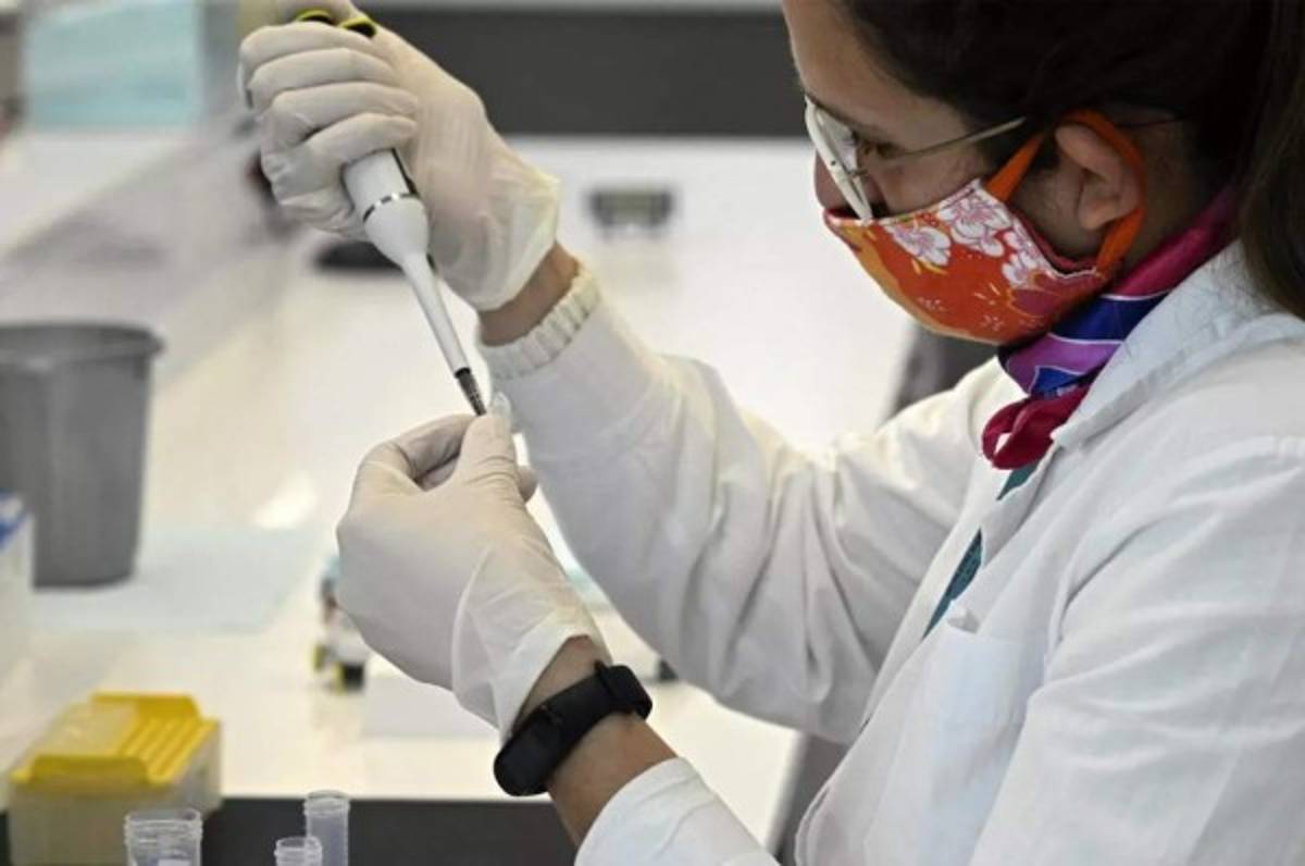 Otro voluntario de la vacuna de Covid-19 de AstraZeneca presenta rara enfermedad neurológica