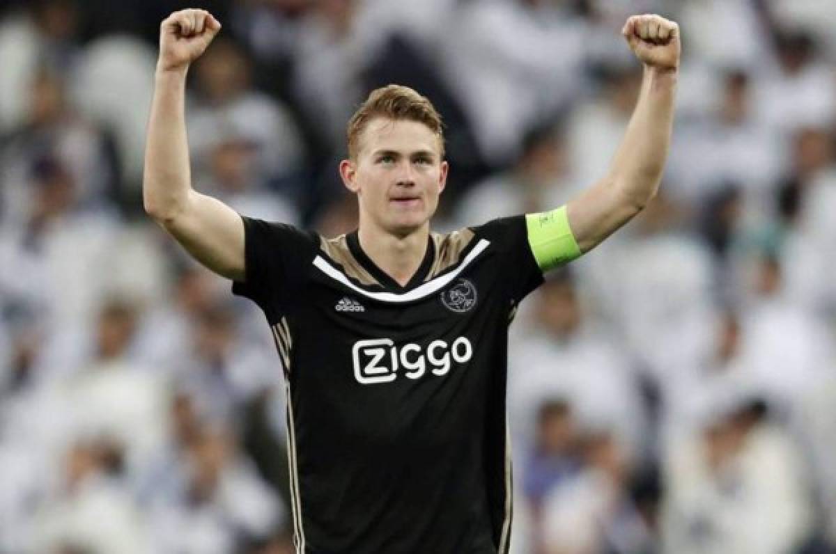 De Telegraaf: Matthijs de Ligt será el próximo fichaje del FC Barcelona