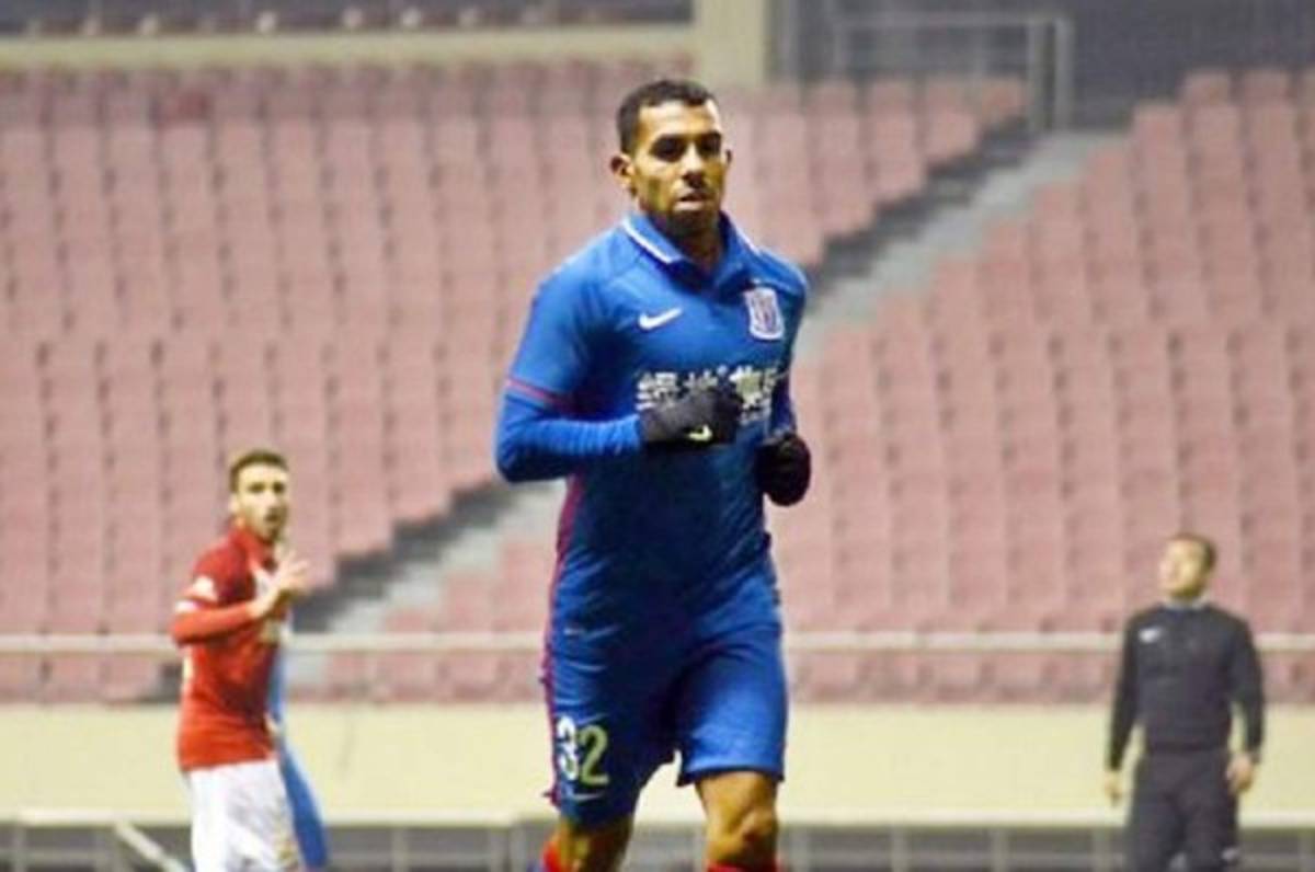Surgen noticias de que Carlos Tevéz dejaría el Shanghai Shenhua de China