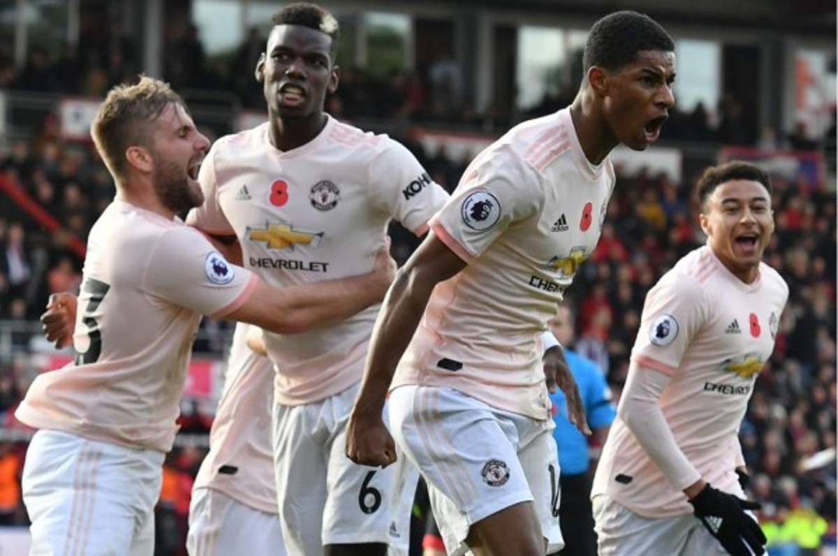 Manchester United sufre para vencer al Bournemouth sobre la hora