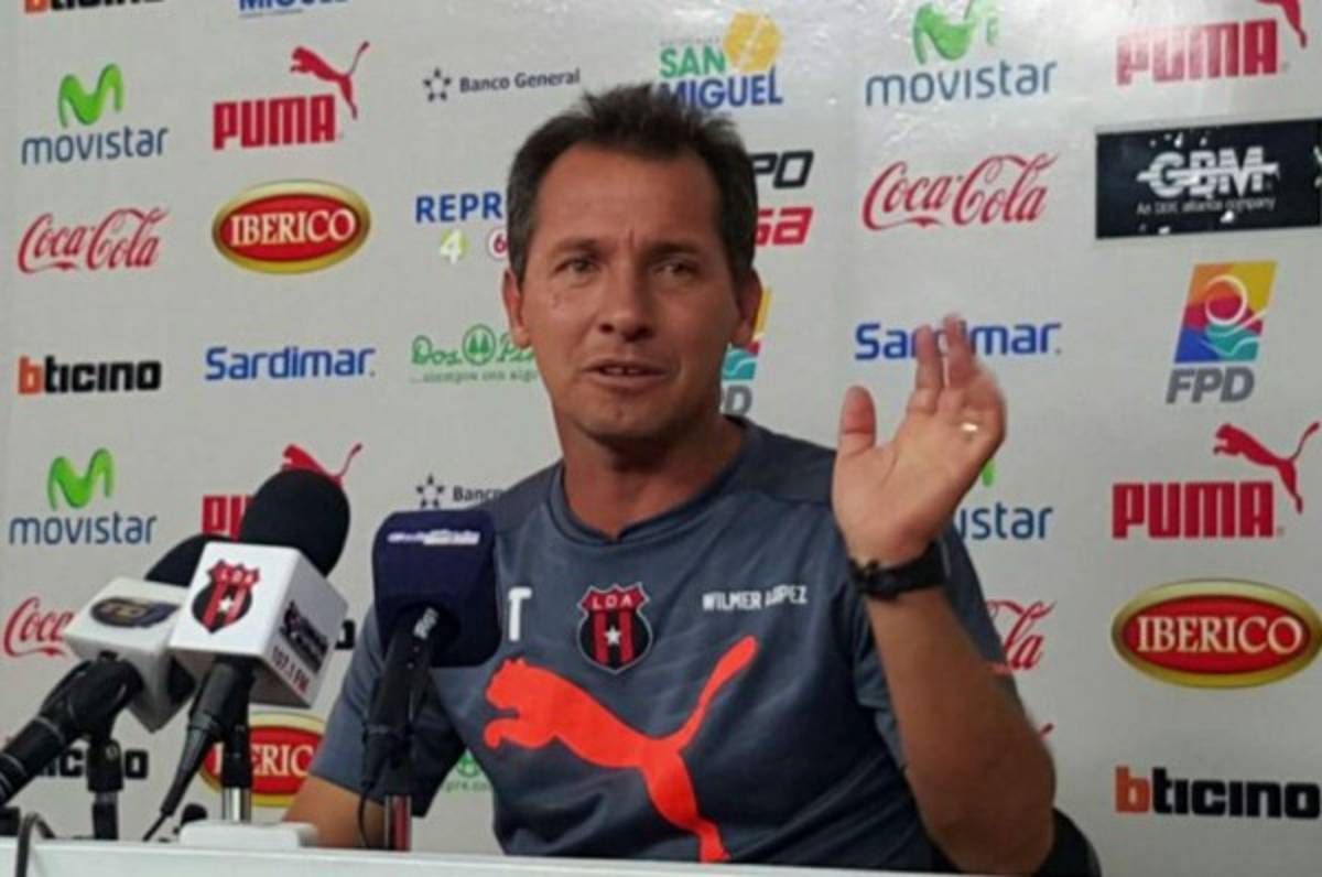 El tico Wilmer López alaba a Pinto: 'Es el mejor técnico que he tenido'