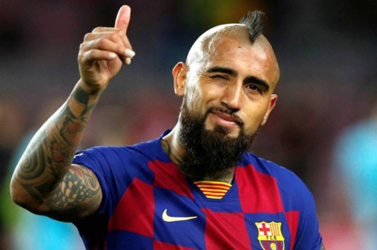 Arturo Vidal denuncia al Barcelona: la cantidad que exige por supuesto impago