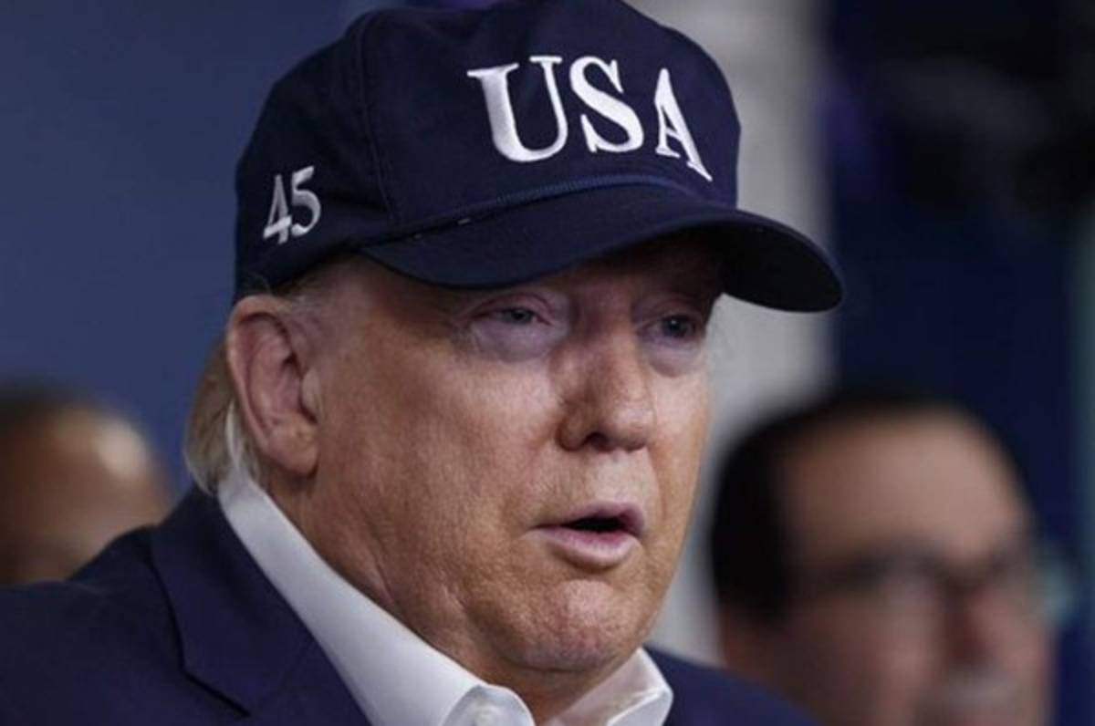 Presidente Donald Trump se somete a prueba de coronavirus y espera resultados