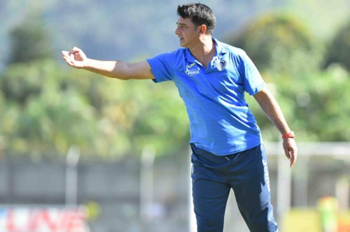 Diego Vázquez: 'No tuvimos respuesta anímica ni la rebeldía para sobreponernos'