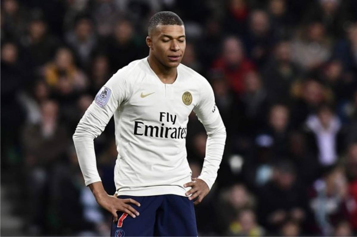 PSG busca patrocinador, se acabó el tiempo de Fly Emirates