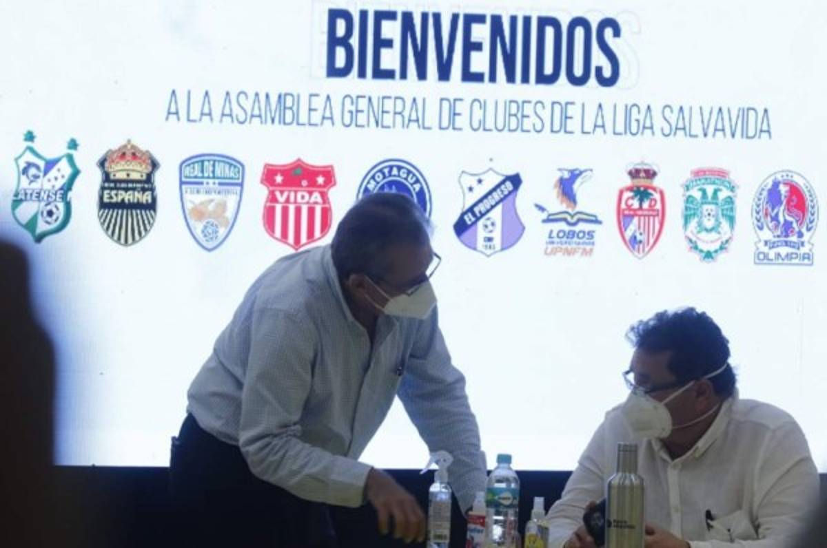 ¡40 millones de razones! Casa de apuestas podría patrocinar los torneos de Liga Nacional