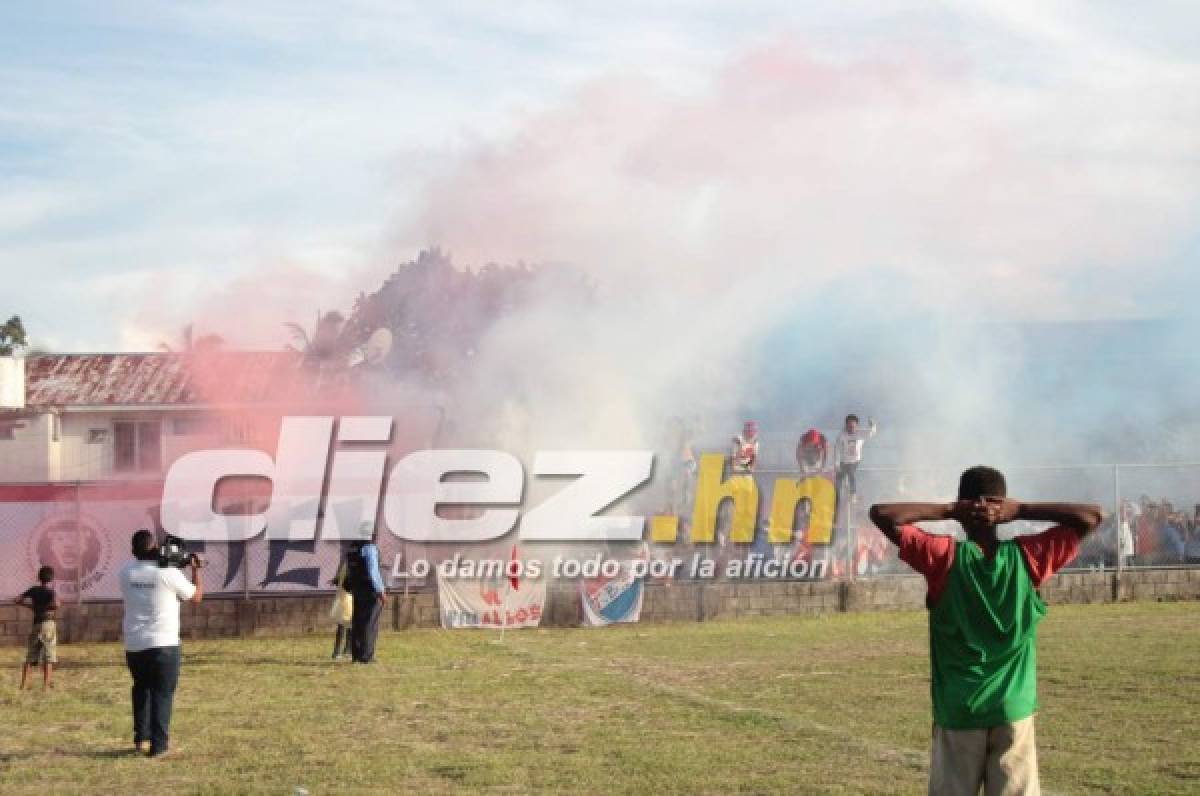 ¡Locura total! Las curiosas imágenes que nos dejó el Galaxy-Olimpia en Roatán