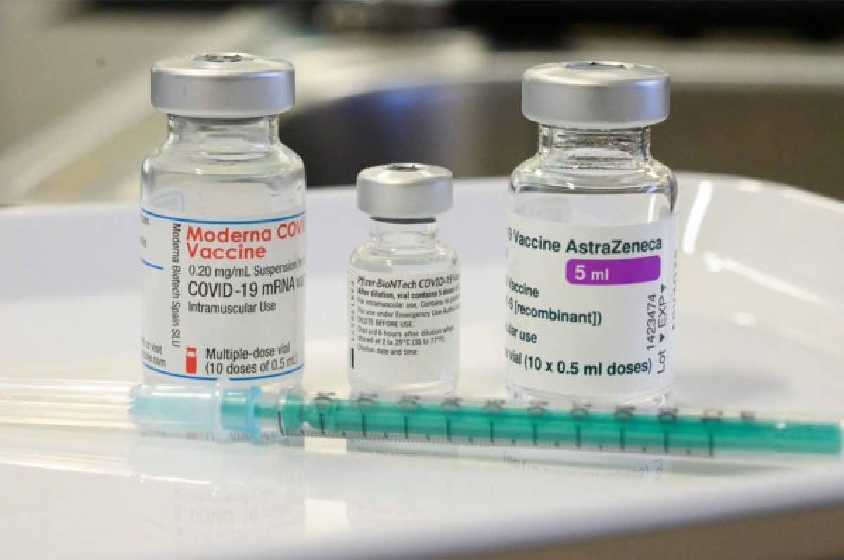Honduras y Guatemala reciben 10 mil vacunas contra pandemia del coronavirus, donadas por Israel