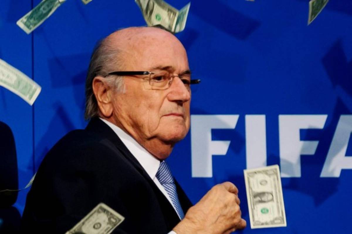 Justicia de Suiza archiva parte de la causa contra el ex presidente de FIFA, Sepp Blatter