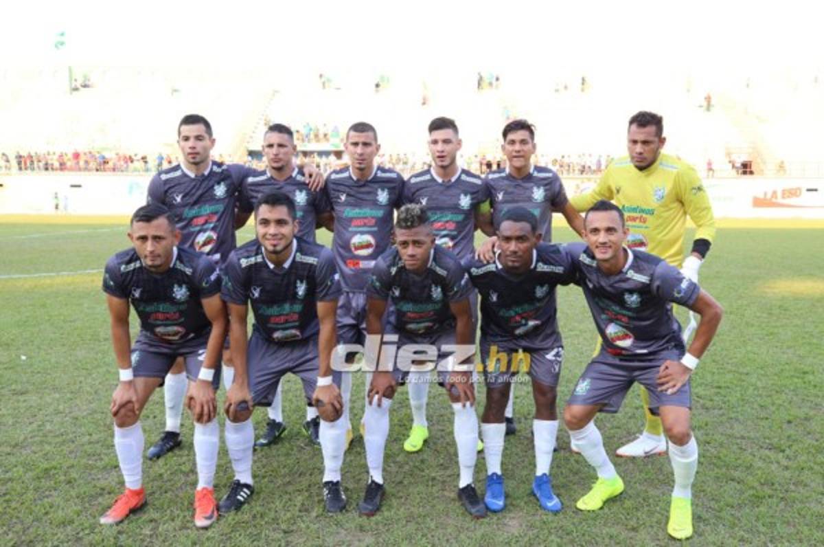 Las imágenes más curiosas que dejó el partido Juticalpa ante Platense