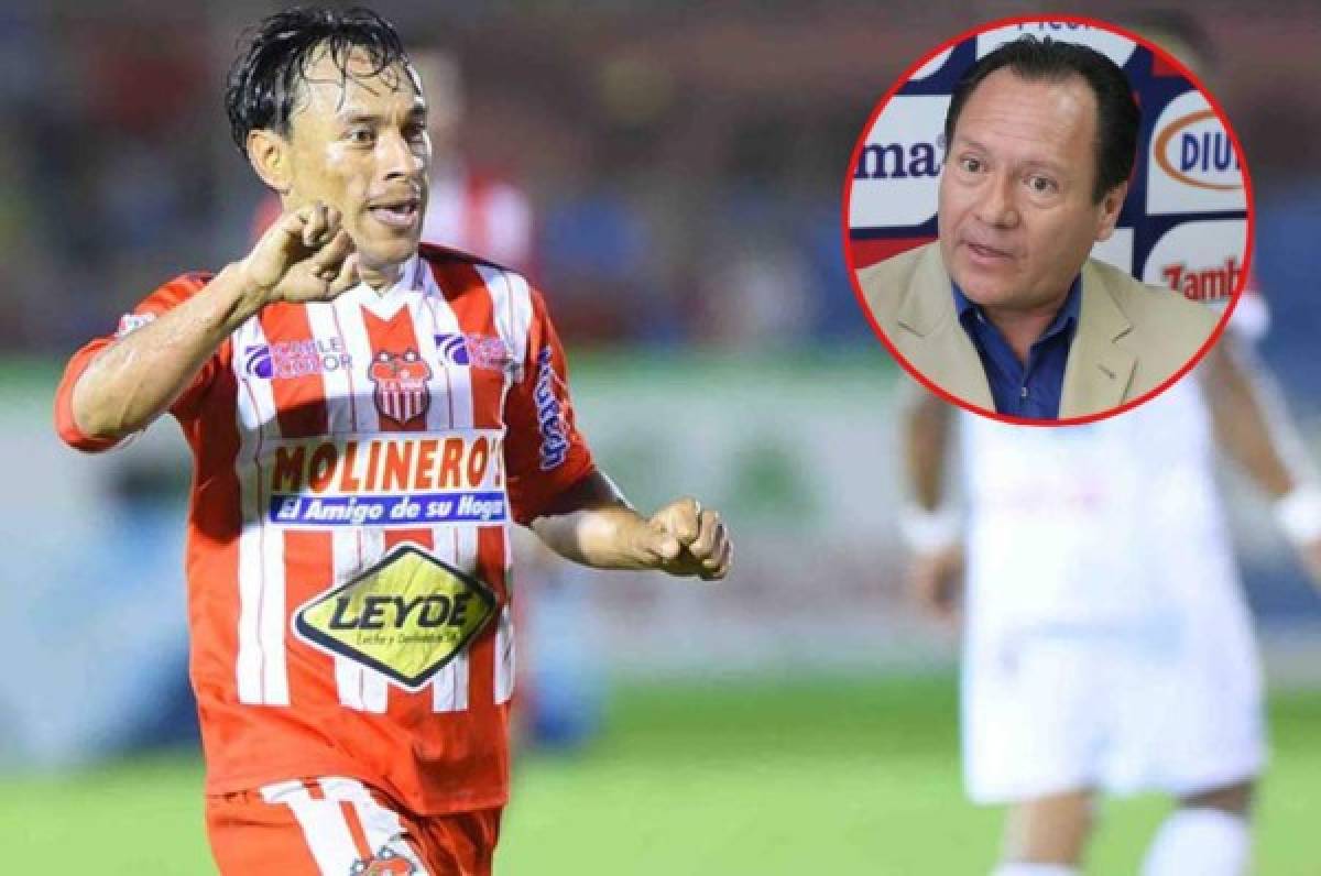 Javier Portillo arremete contra de Pedro Rebollar tras agresión del árbitro en La Ceiba