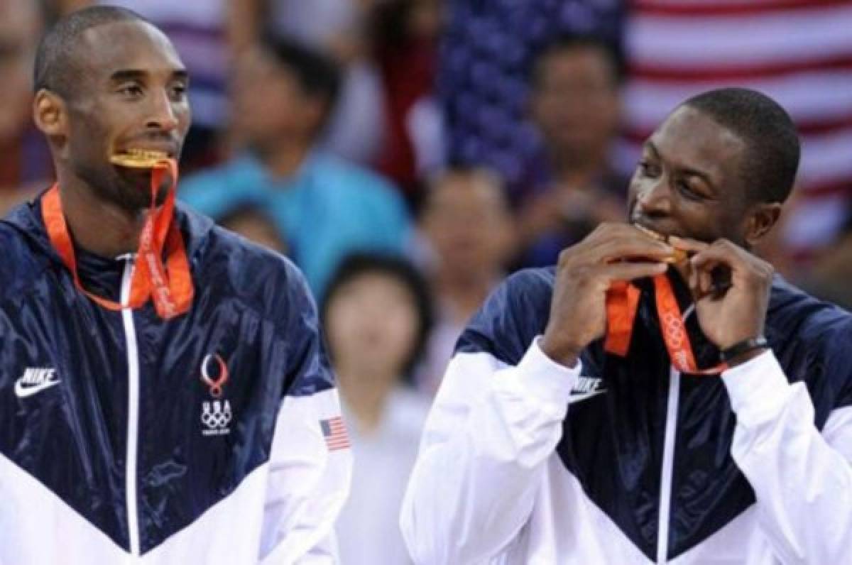 Kobe Bryant recibía su medalla de oro en los Juegos Olímpicos.