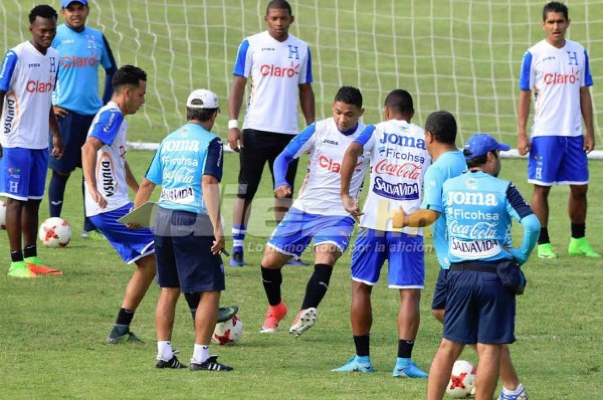 Maynor Figueroa y Roger Espinoza se unen hoy a la Selección de Honduras