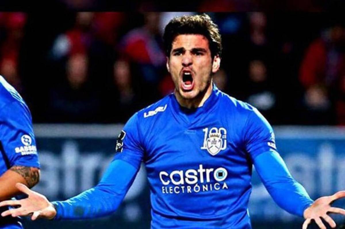 Antonio Briseño le pega duro al fútbol mexicano y lo compara con Europa