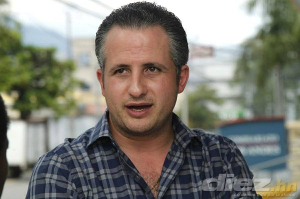 Elías Burbara: 'Veo al campeón superior a todos los rivales'